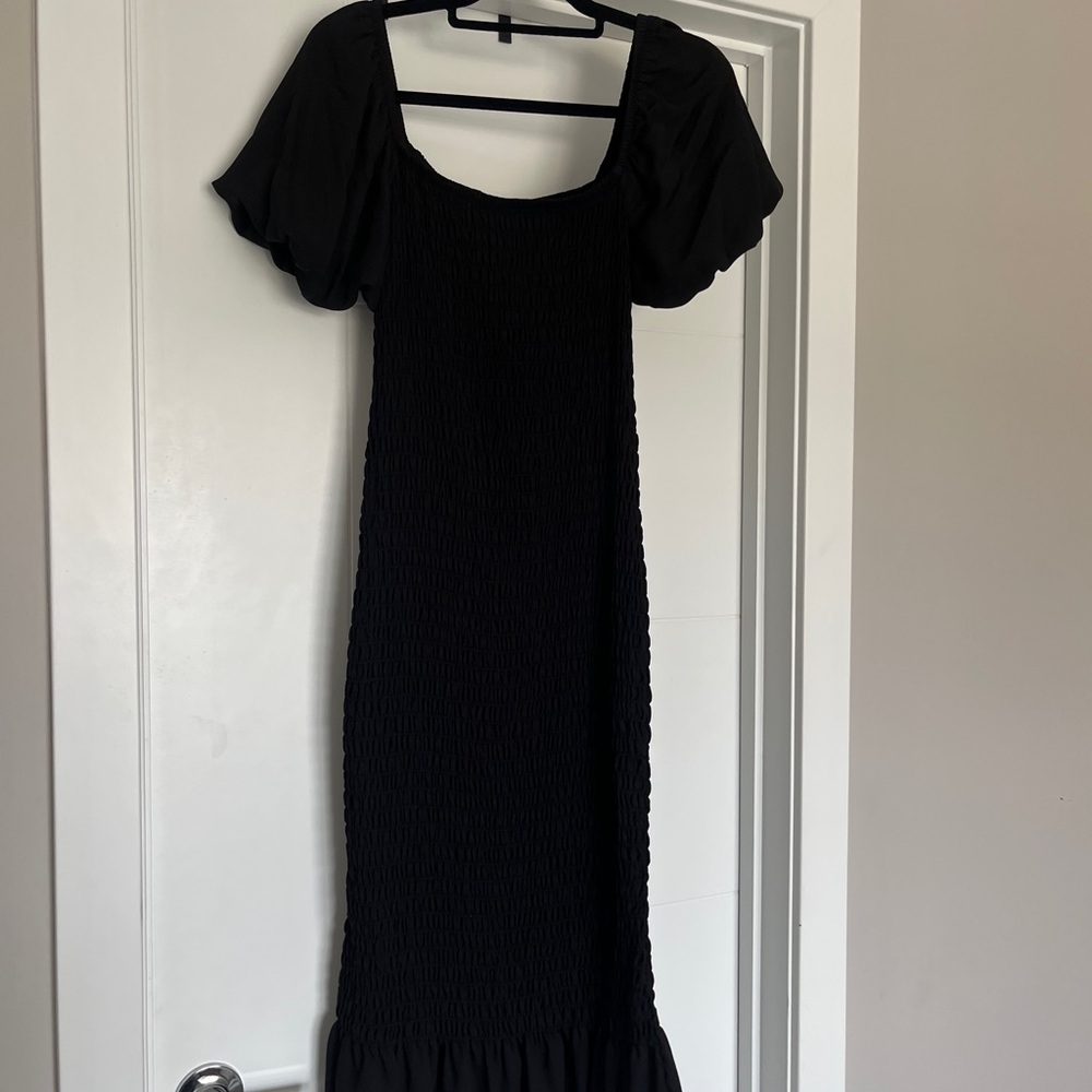 Elegant Black Dress
